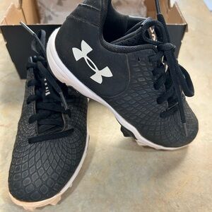 Kids Under Armour baseball cleats